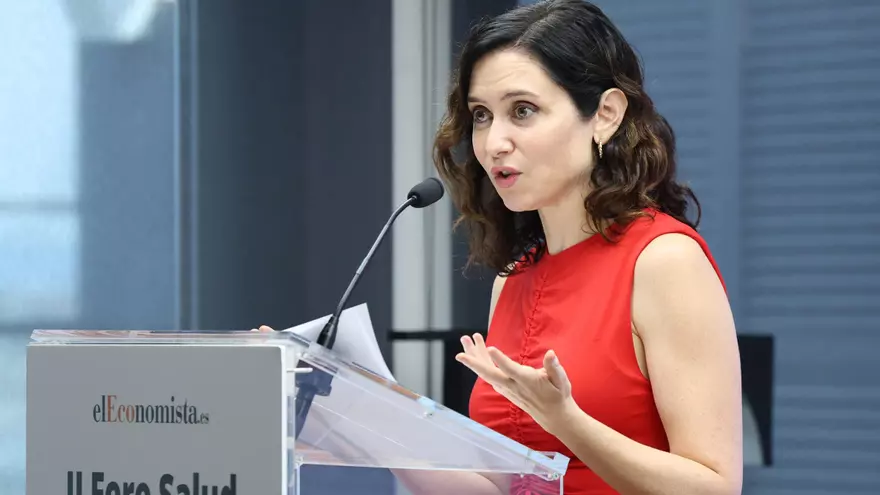 Ayuso asegura que la inmigración irregular masiva está provocada por el Gobierno para “reventar el país”