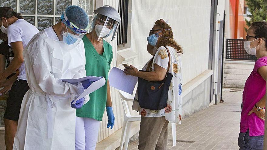 Rastreadores en las pruebas masivas PCR por el brote de Benigànim.