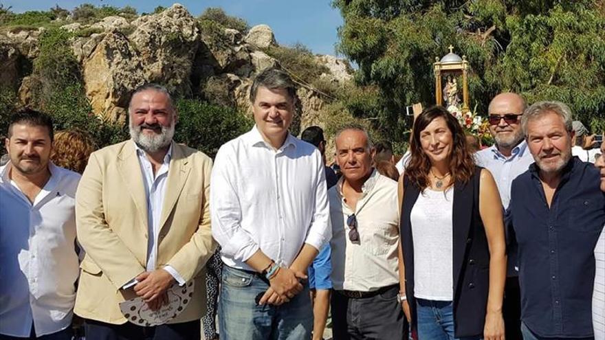 El PP pide a Díaz que «deje de jugar» con el día de los comicios andaluces