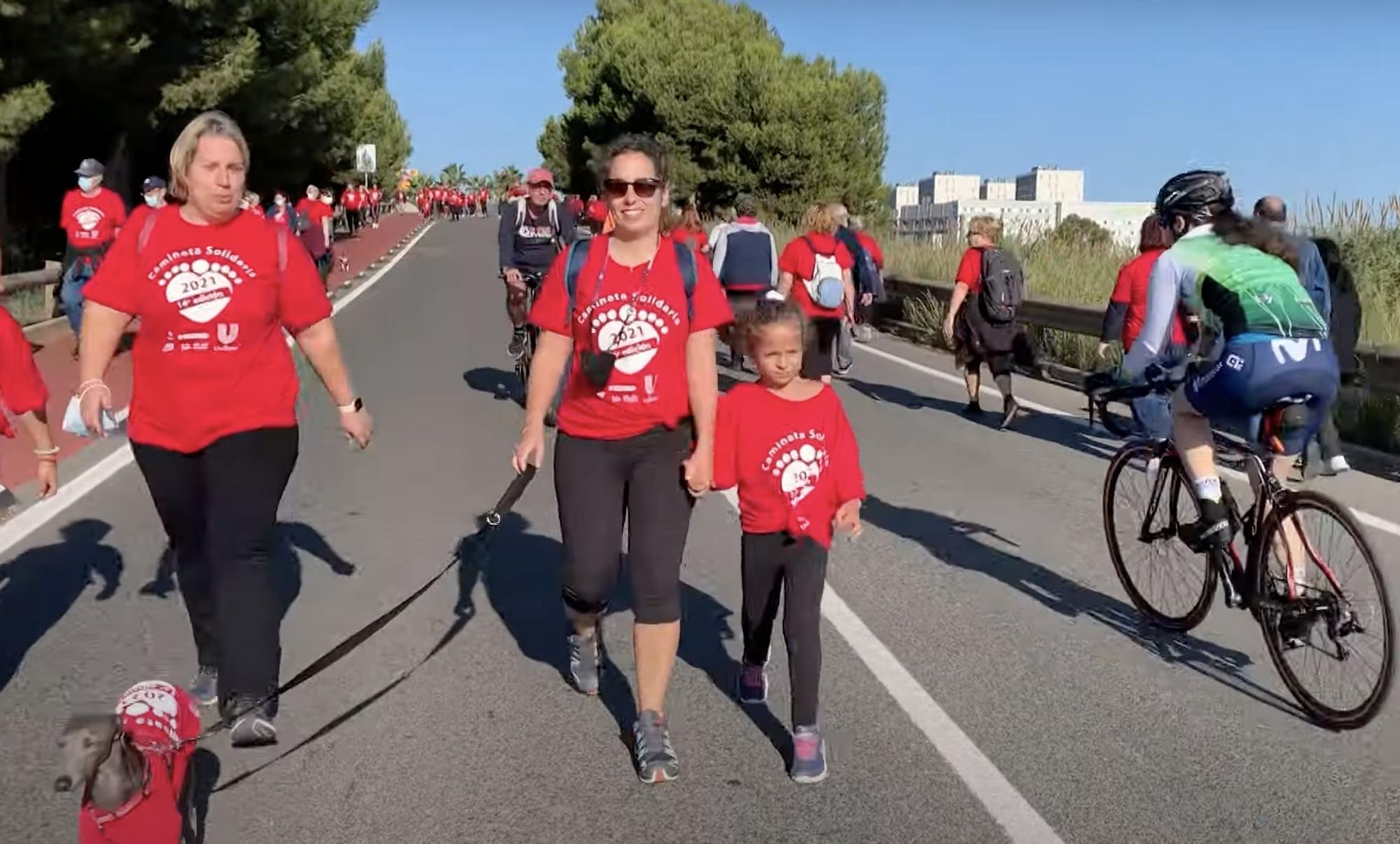 Viladecans retoma su Caminata Solidaria abriendo el Camí del Mar