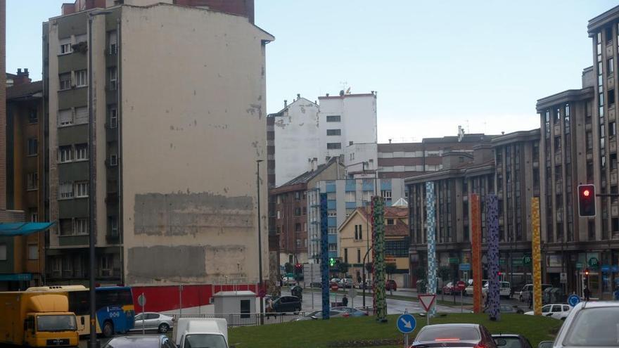 La fachada en la que San realizará su mural, en la plaza de Los Oficios.