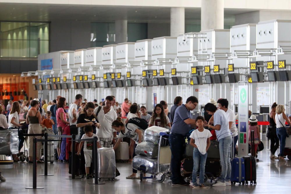 Operación retorno en el aeropuerto de Málaga