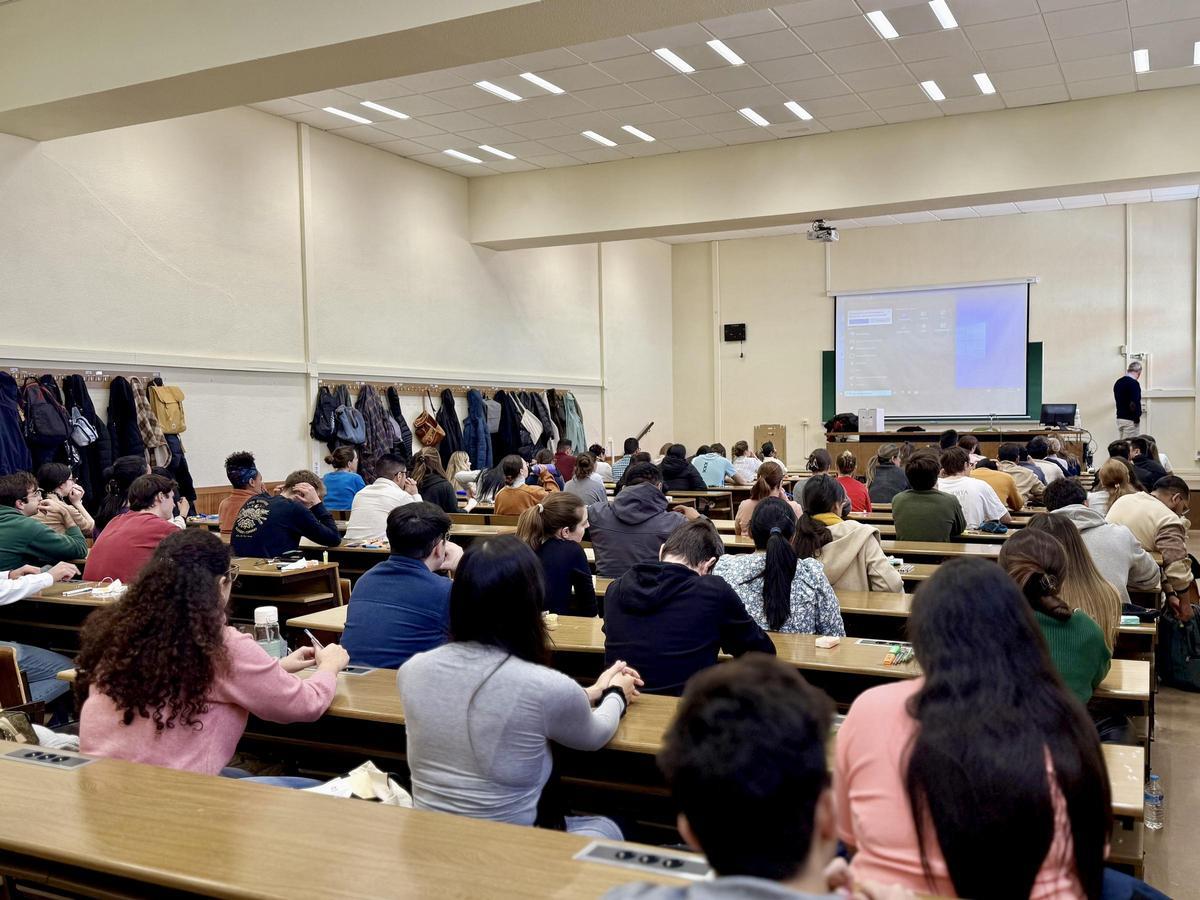 Imagen de archivo de un examen MIR.