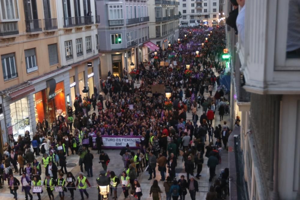 Miles de manifestantes colapsan el centro de Málaga en una marcha que comenzaba con polémica con Francisco de la Torre