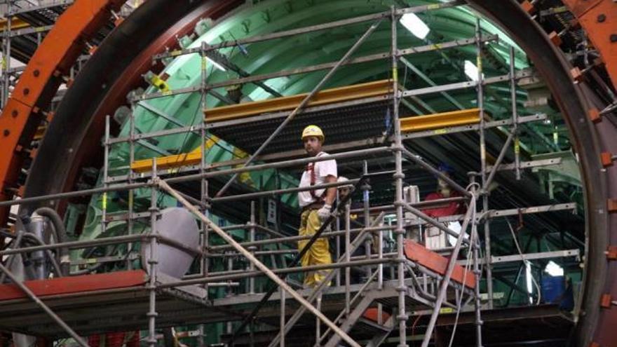 Obras llevadas a cabo en el submarino S-80 en los astilleros de Navantia en Cartagena.
