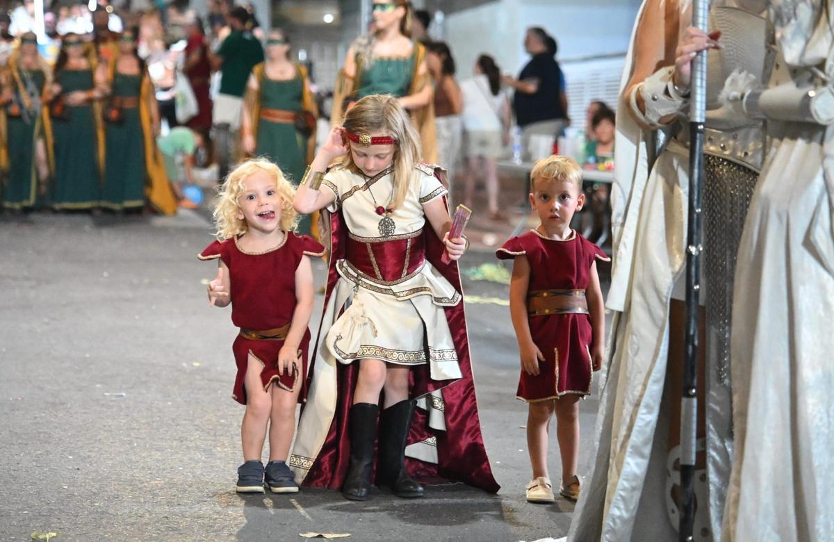 Las mejores imágenes de las Fiestas de Moros y Cristianos de San Blas: la Entrada Cristiana