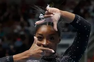 Simone Biles regresa con un salto histórico al que le da su nombre