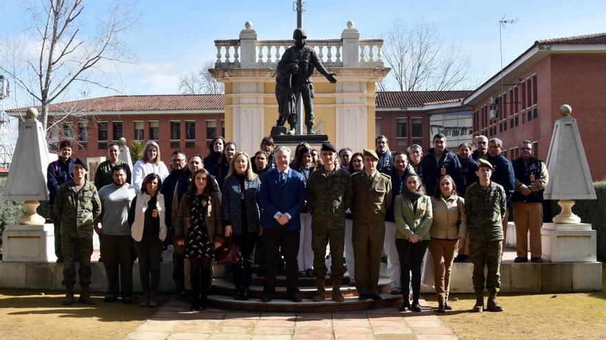 La Brigada de Cerro Muriano inaugura un taller para desempleados