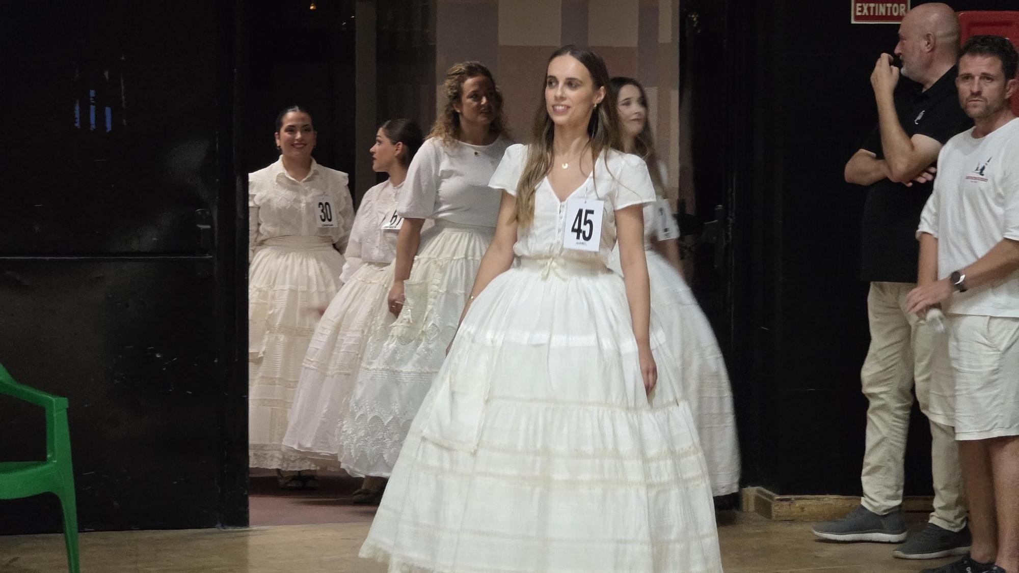 Asi ha sido el ensayo de la elección de candidatas a Falleras Mayores de València 2026