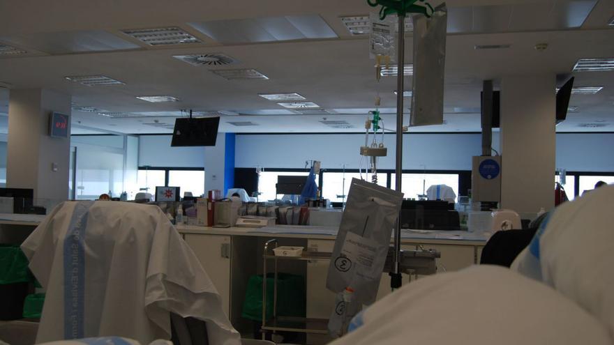 Salud aumenta en mayo las citas de oncólogos de Mallorca en el hospital de Ibiza