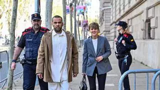 La familia de Dani Alves se pronuncia sobre su estado de salud tras salir de la cárcel