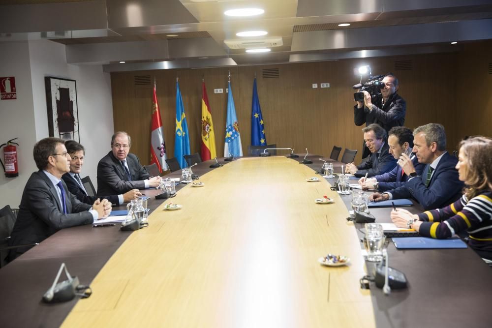 Reunión de presidentes en Oviedo