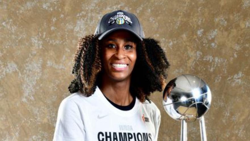 Astou Ndour decide no jugar en  la WNBA la próxima temporada
