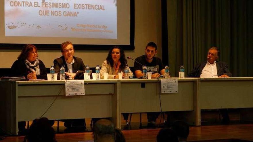 Conferencia sobre la desigualdad en el acceso a la Universidad.