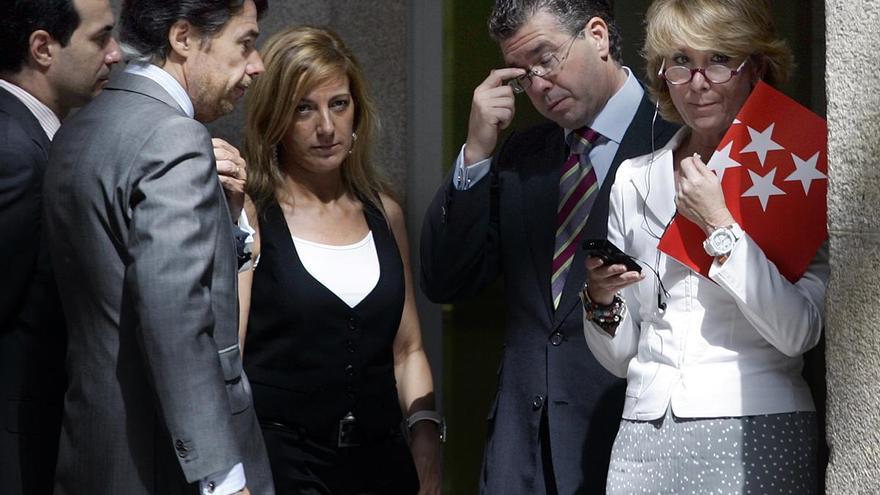 Una empresa panameña conecta la caja b del PP de Aguirre con las mordidas del tren a Navalcarnero