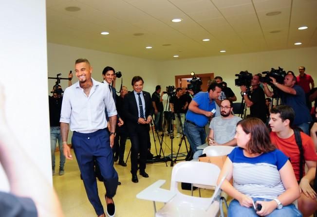 Presentacion  de Kevin Prince Boateng  nuevo ...