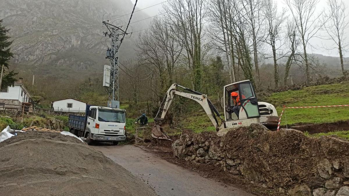 Somiedo inicia la construcción del mirador de Gúa | S. ARIAS