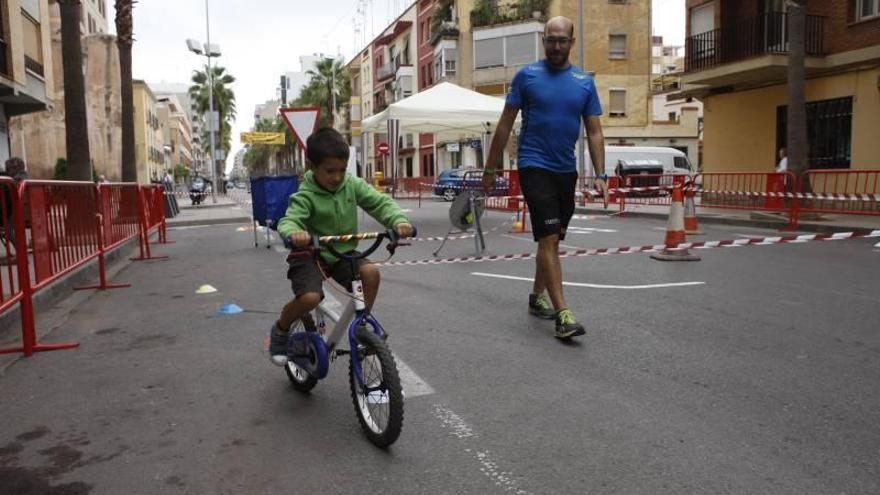 Vila-real arranca el Mes de la Mobilitat incidiendo con la convivencia de bicicleta y coche