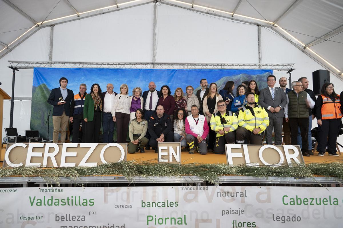 La Fiesta del Cerezo en Flor abre sus puertas en Tornavacas con un homenaje al trabajo y la resistencia del Valle del Jerte