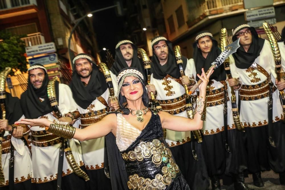 Los Moros y Cristianos toman las calles de Callosa