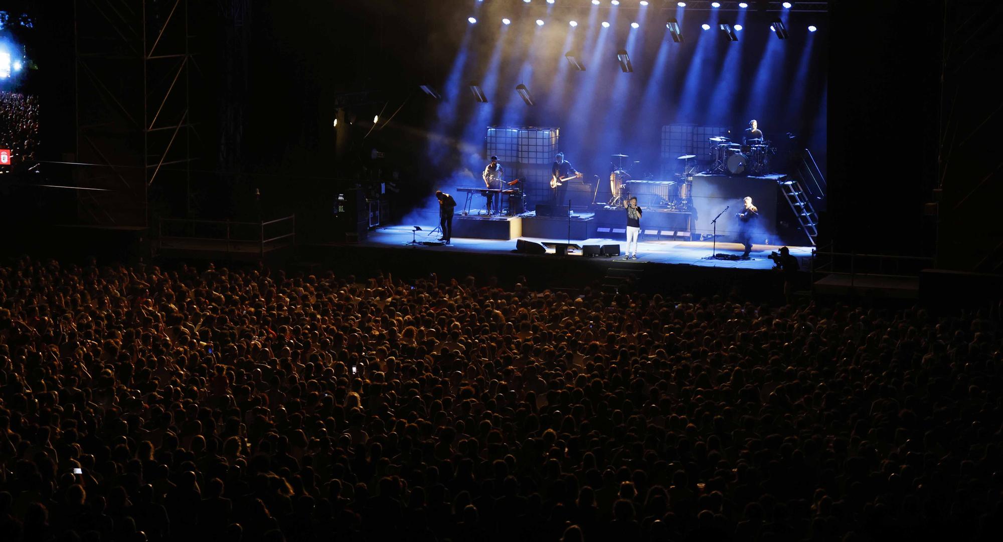 Así ha sido el concierto de 'Love of Lesbian' en Castrelos