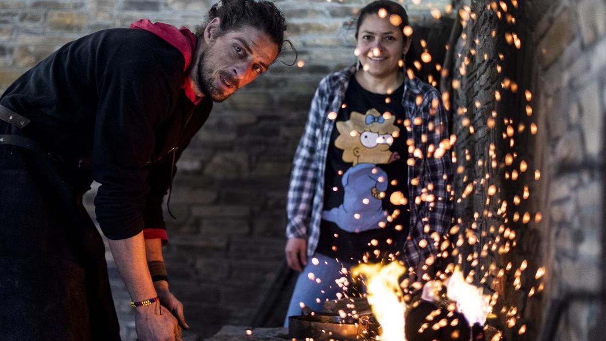 ANGELA ROCIO PEREZ Y EDUARDO AGUILAR EN LA FRAGUA DE SANTA EUFEMIA