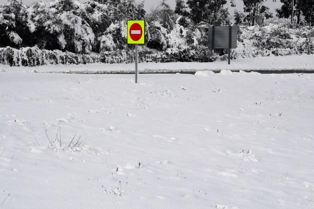 La nieve llega a la montaña de A Coruña