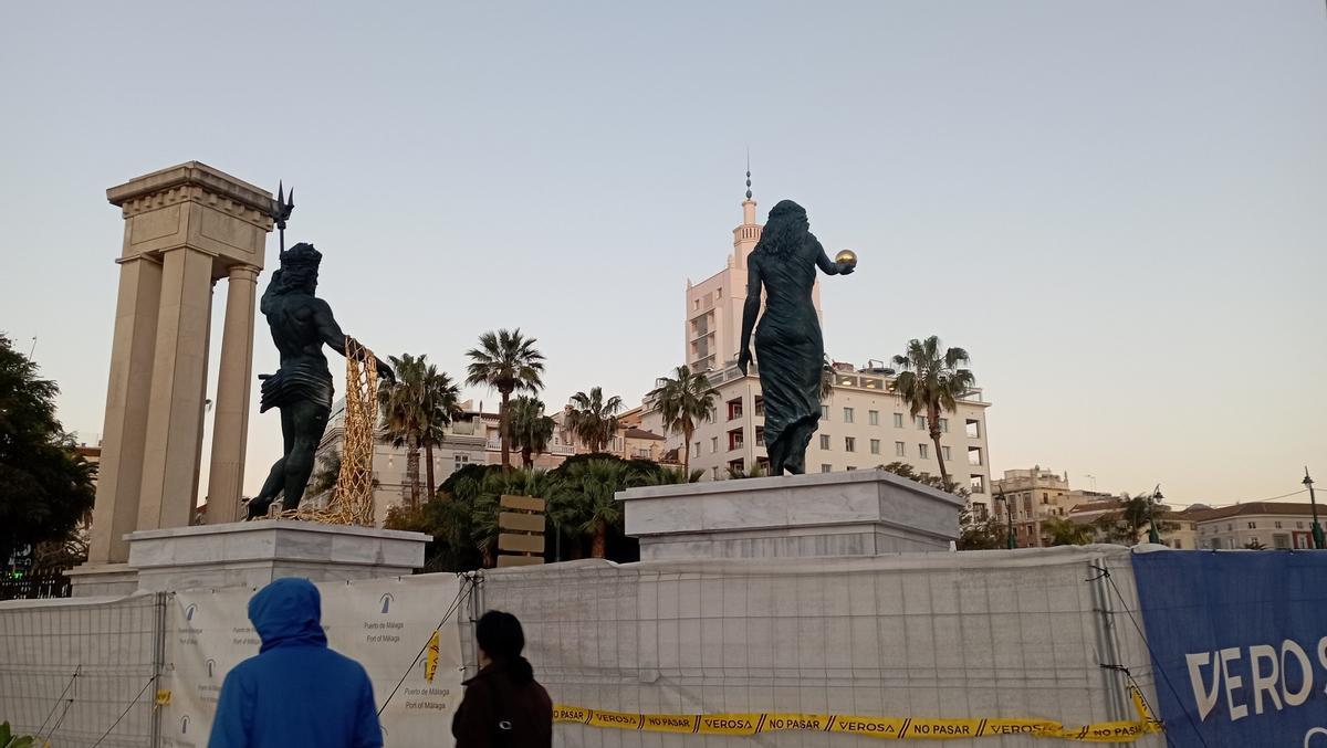 Las esculturas del Puerto, este viernes.