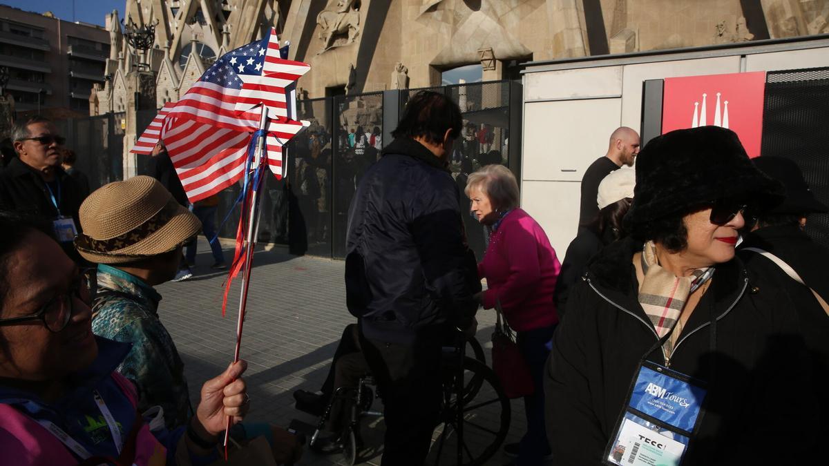 Un grupo de turistas de EEUU en la Sagrada Família, el pasado noviembre.