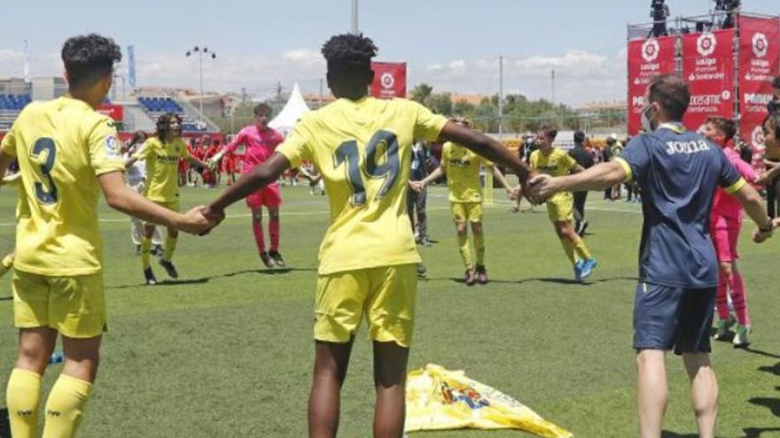 El Villarreal, campeón de LaLiga Promises