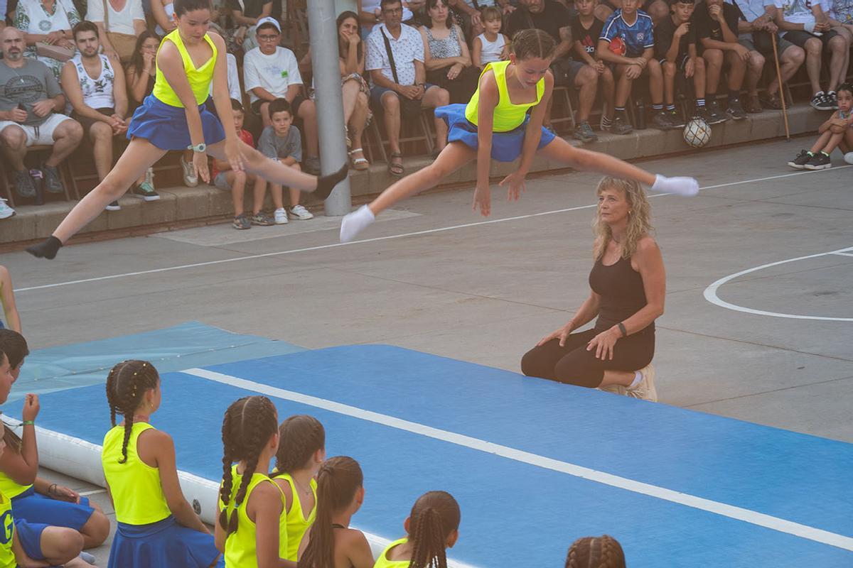 Sant Joan celebra una concorreguda Festa del barri del sector del Llobet