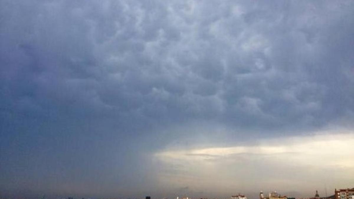 Las nubes sobre Barcelona.