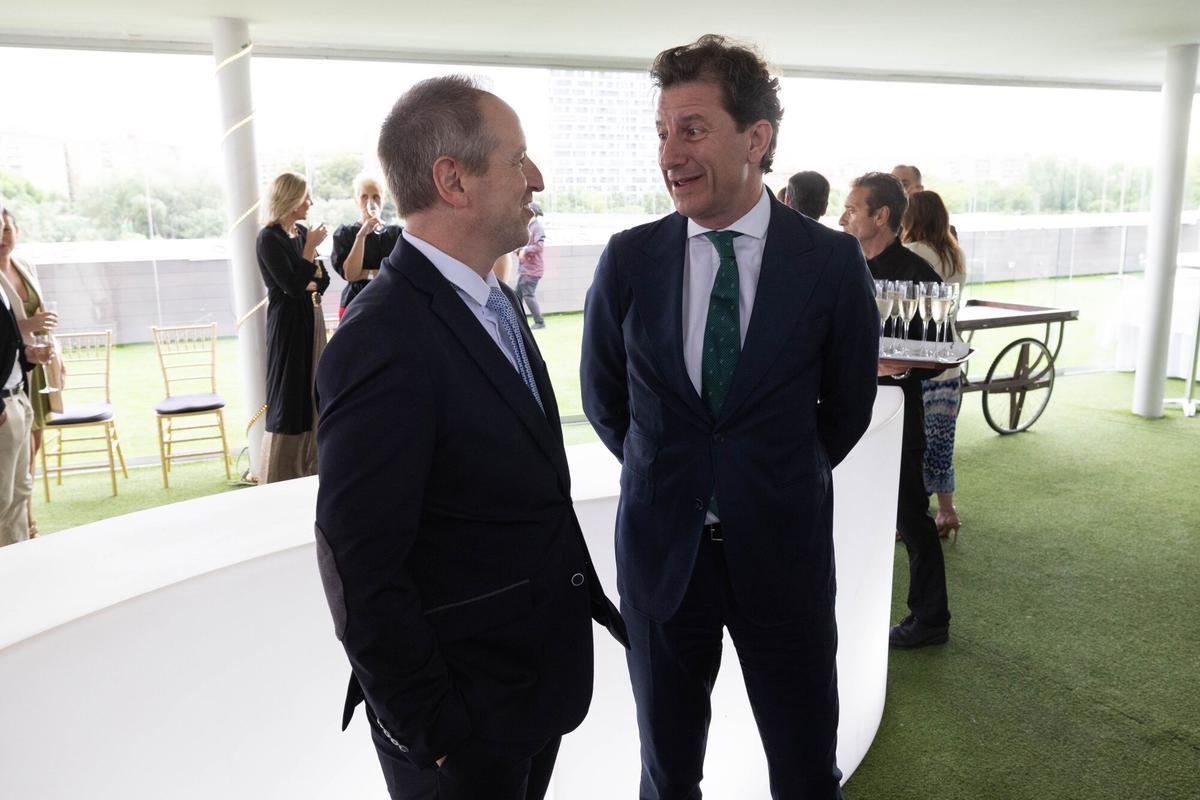 En imágenes | Llegada y ambiente en los Premios Empresa del Año del Banco Sabadell