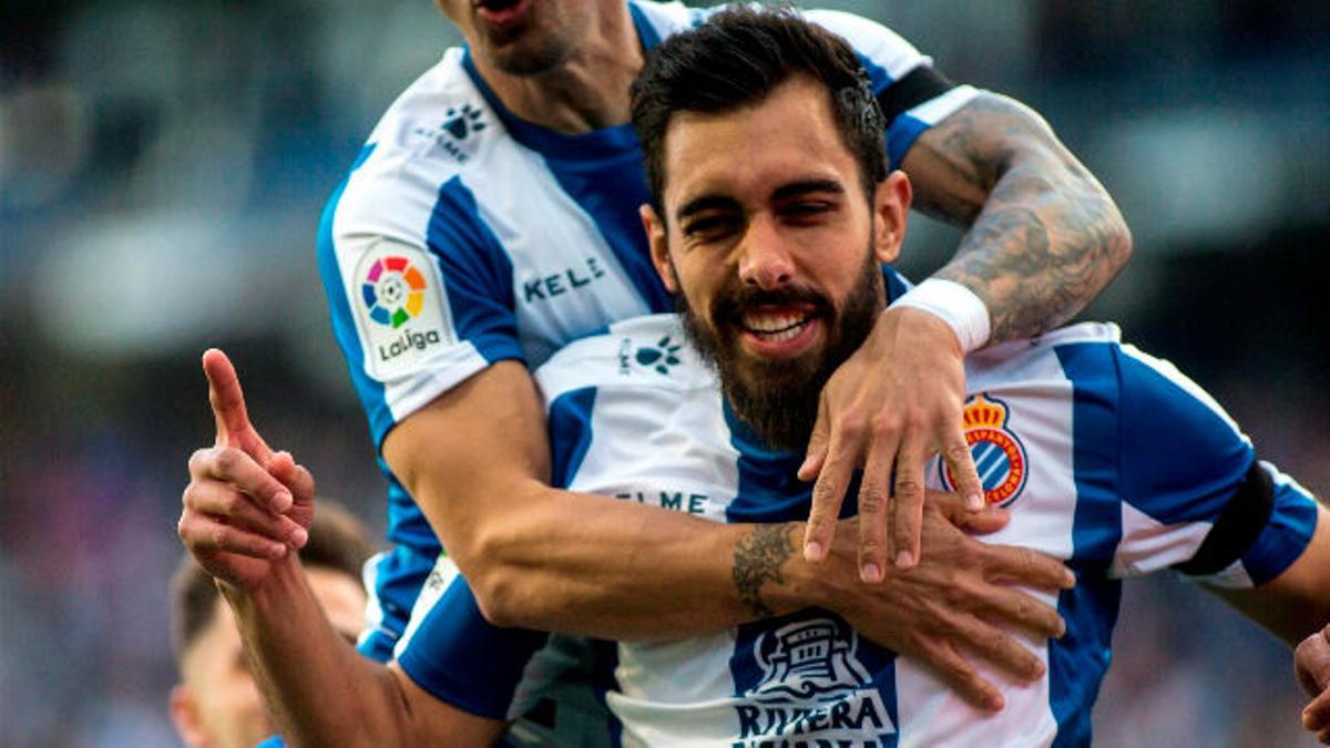 Tres pases y picada al portero para que Borja Iglesias marque el gol más rápido de LaLiga