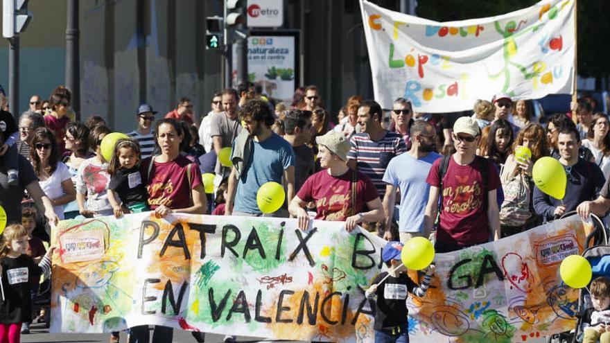 Padres y directores aprueban el decreto ley para &quot;evitar el caos&quot;