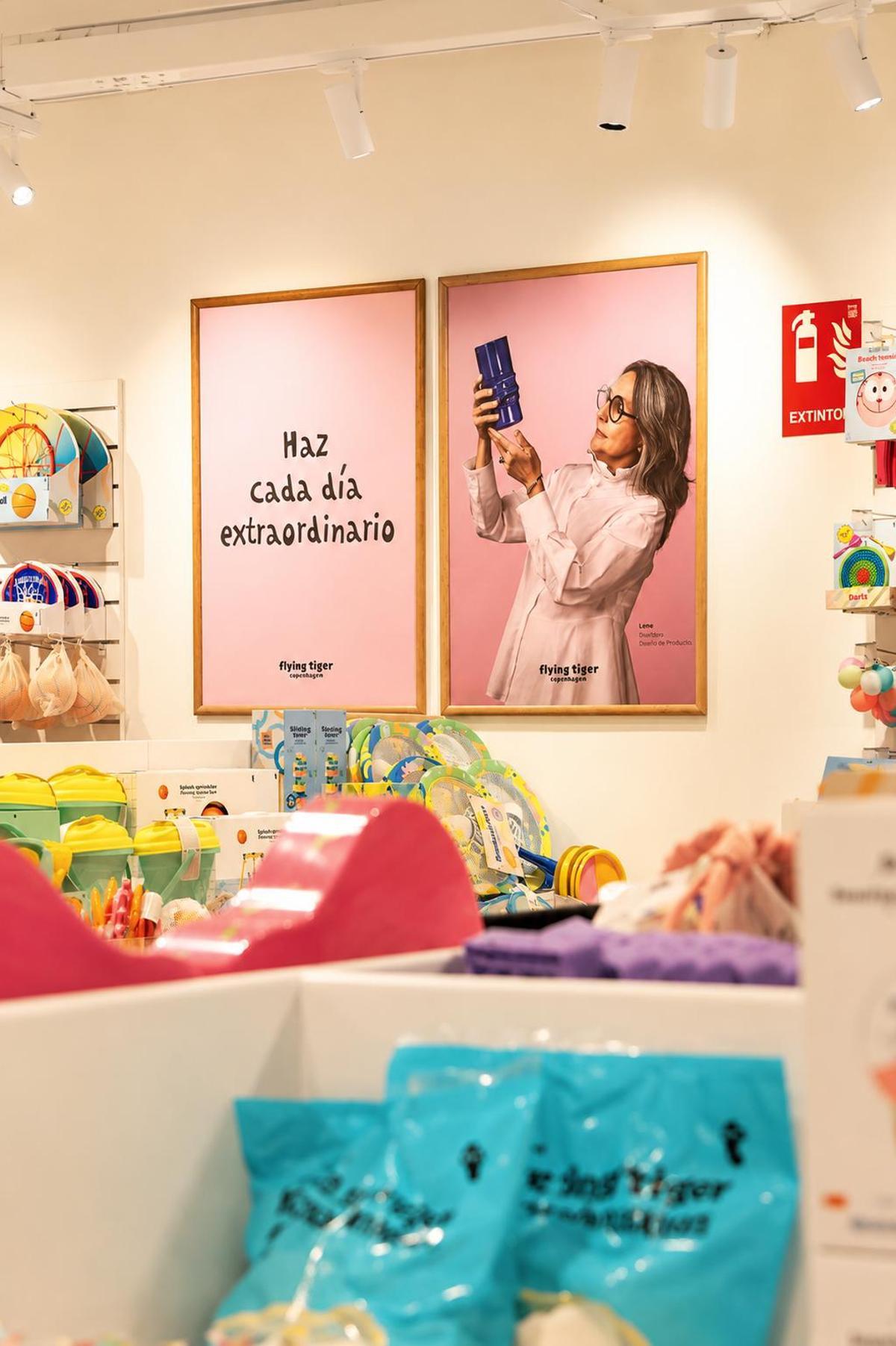 Interior de la nueva tienda.