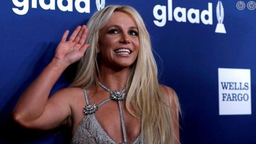 Britney Spears anuncia su regreso a los escenarios junto a su hijo