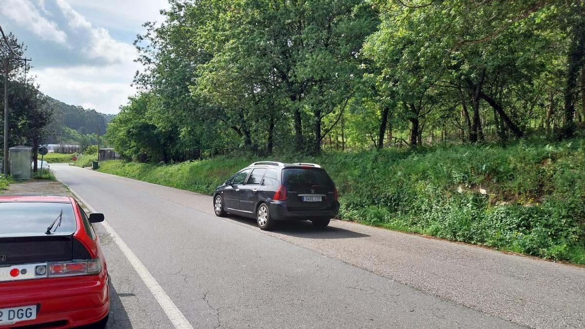 Terrenos en los que se proyecta la construcción de una gasolinera en A Portela.
