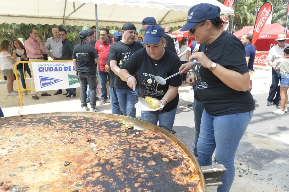 Arroz con costra para 2.500 personas