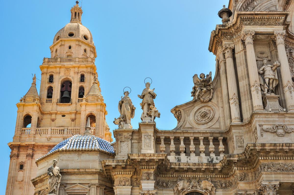 La catedral comenzó a construirse en 1394