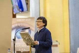 La iglesia de la Inmaculada acogió el pregón de las fiestas patronales de Torrevieja de la mano de la hermana María Teresa Garcia Rodríguez