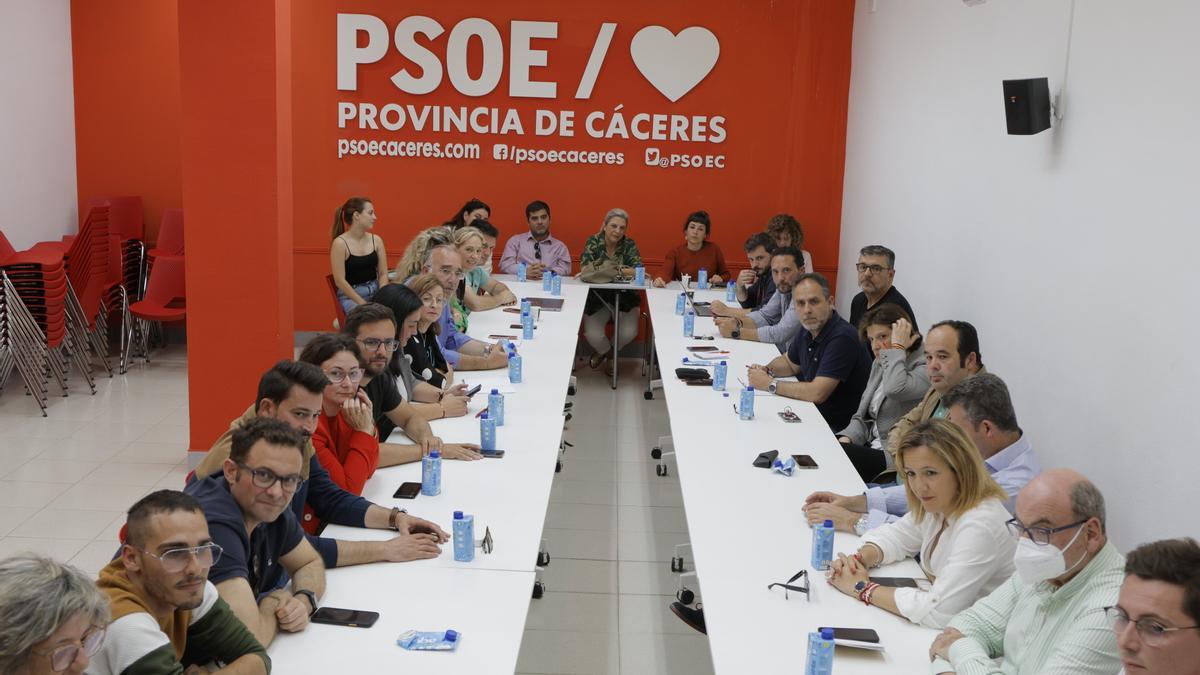 Reunión de la Ejecutiva Provincial del PSOE este miércoles en Cáceres.