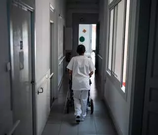 Els geriàtrics catalans necessiten 2.000 infermeres més