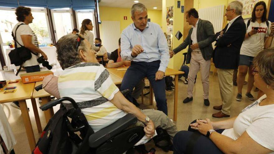 Azcón planea una ordenanza con todos los derechos de las personas discapacitadas