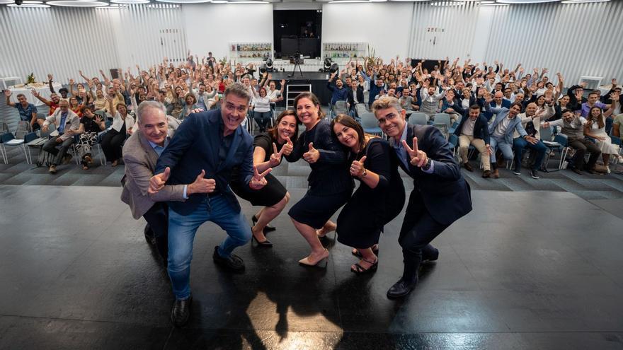 Público asistente al encuentro del Foro Noroeste en Santiago de Compostela. 