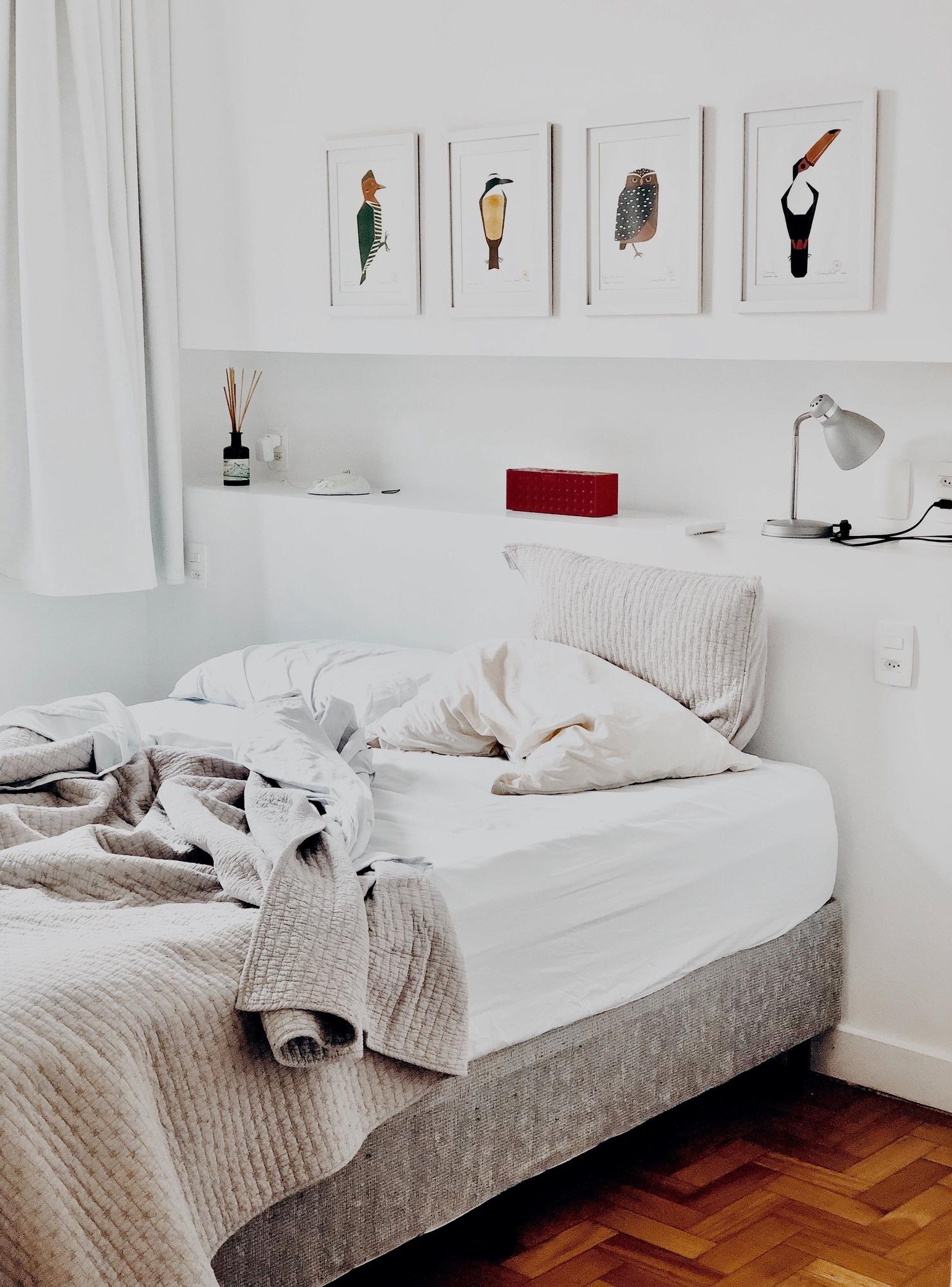 Hacer la cama requiere muy poco tiempo y da la sensación de un mayor orden y limpieza en la casa.
