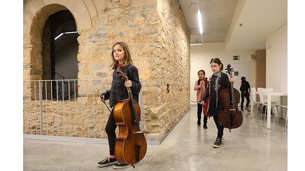 Can Fargues acoge una escuela municipal de música.