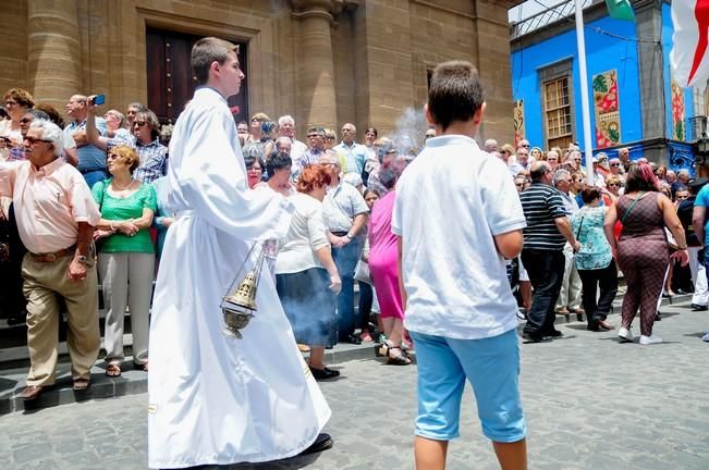 Procesion por el dia grande de Santiago de Galdar