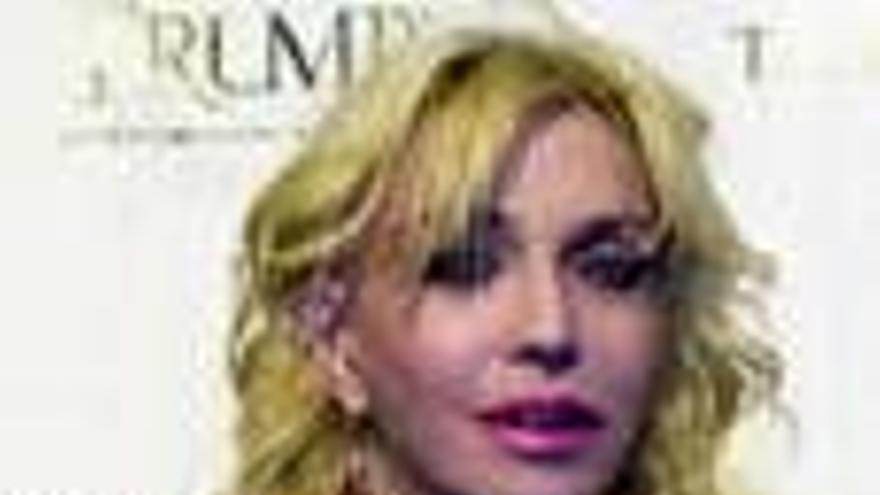 Courtney Love
: LA CANTANTE Y DAVID HASSELHOFF, PEORES PADRES DEL AÑO