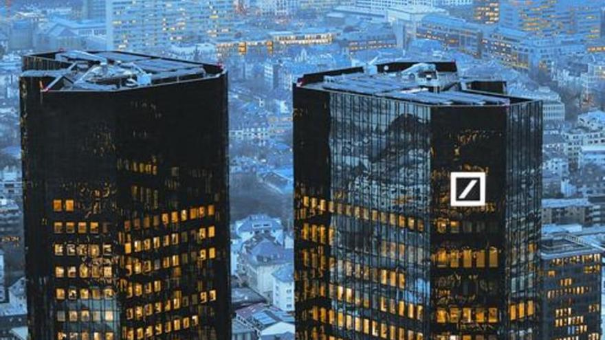 El Deutsche Bank cae a mínimos en bolsa y arrastra a la banca en Europa